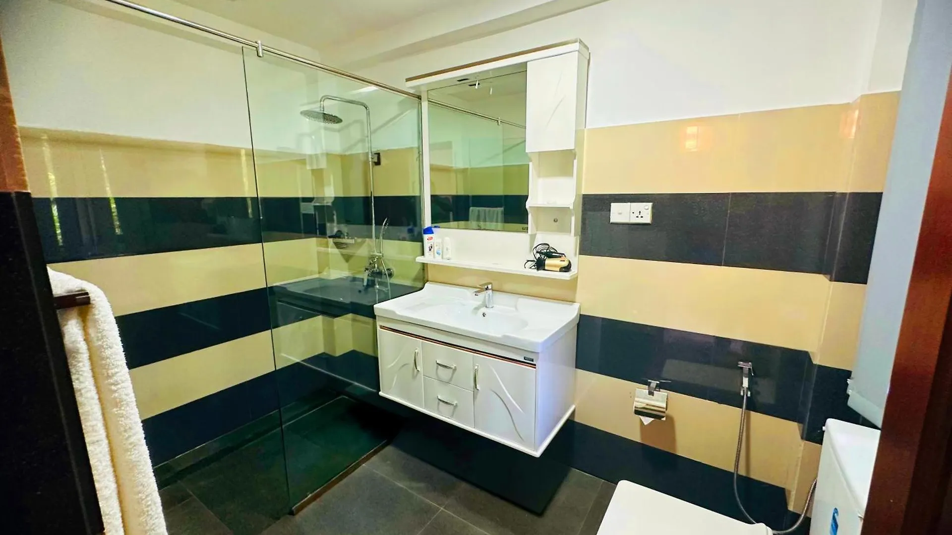 **** Hotel Grand Hills Kandy Sri Lanka