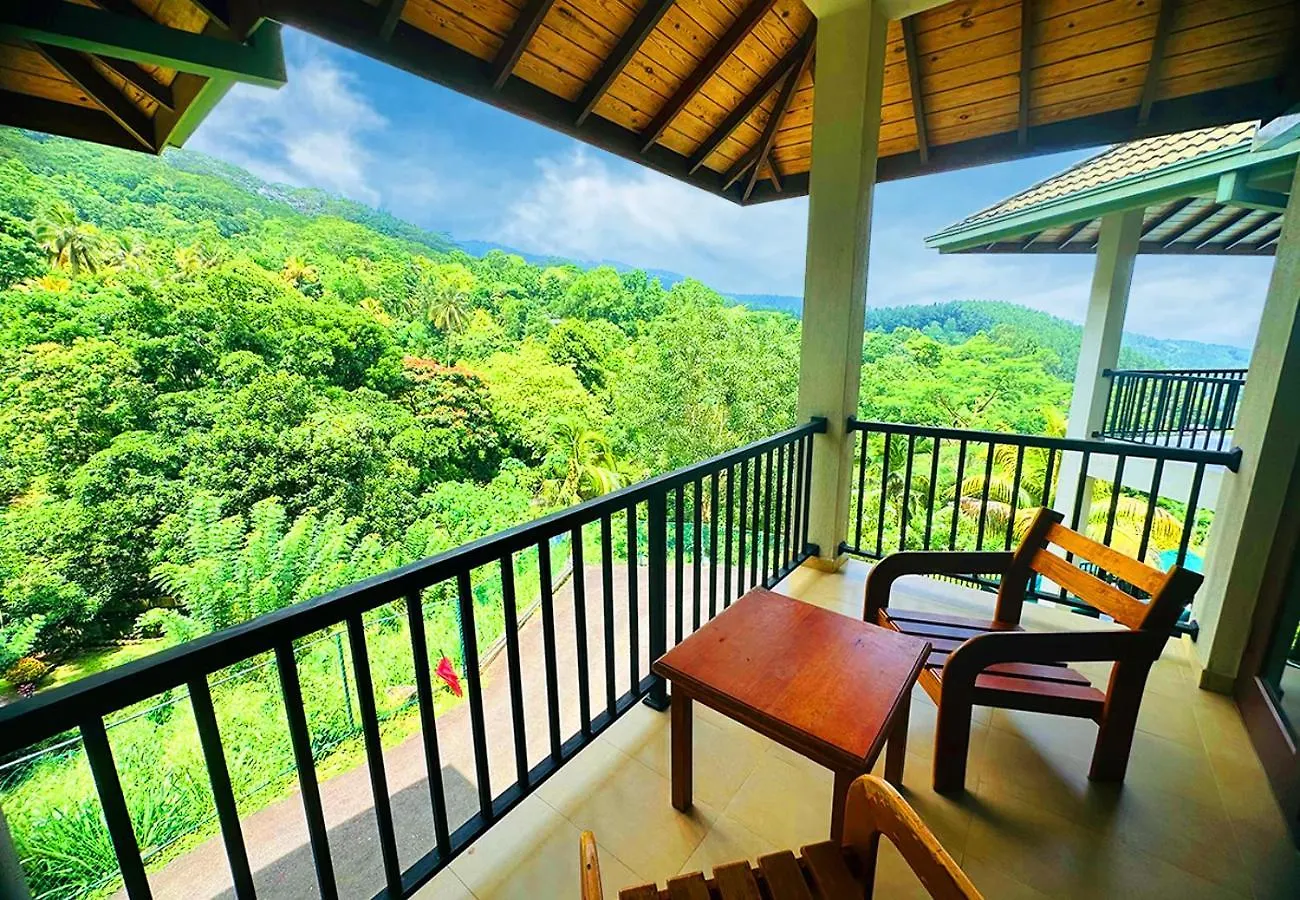 Grand Hills Kandy 4*,